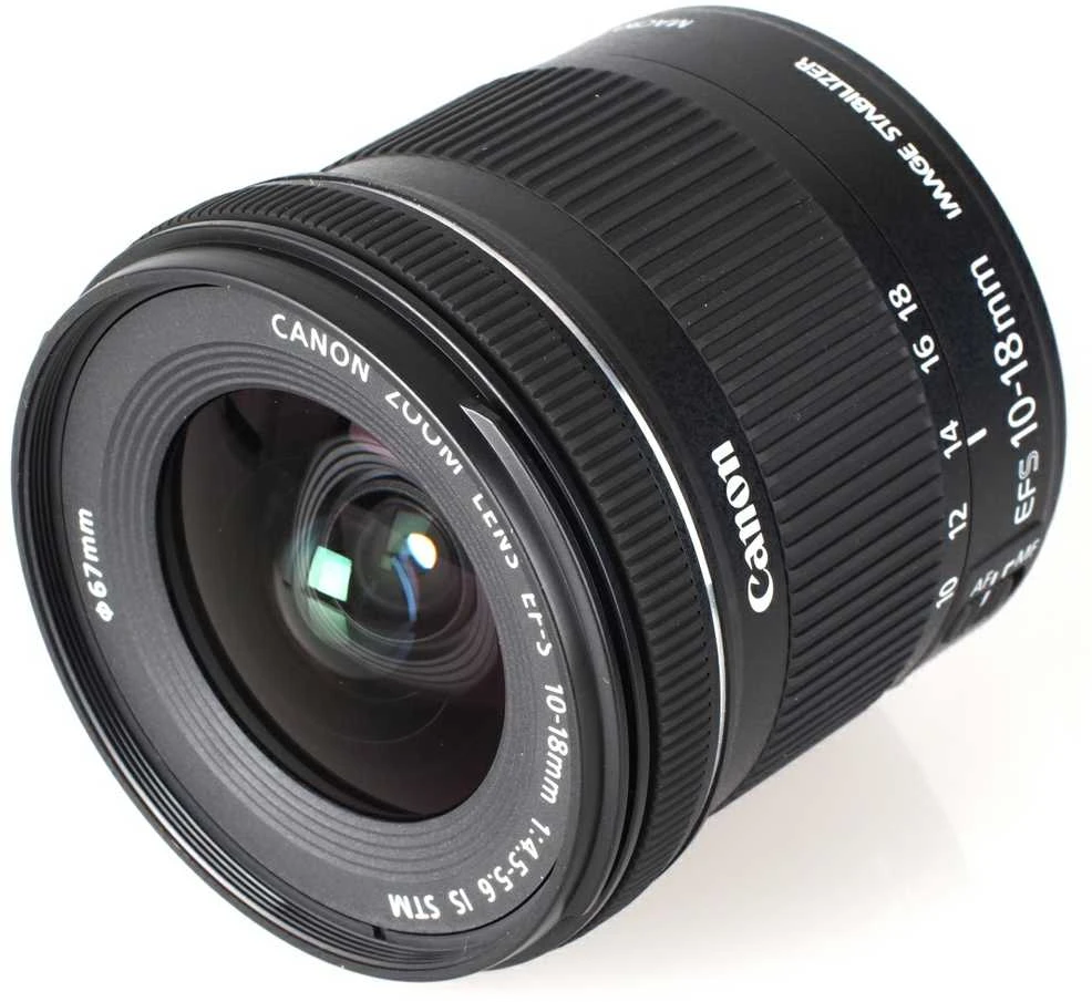 Canon EF-S10-18ISSTM „Ultra“ platus objektyvas Juoda