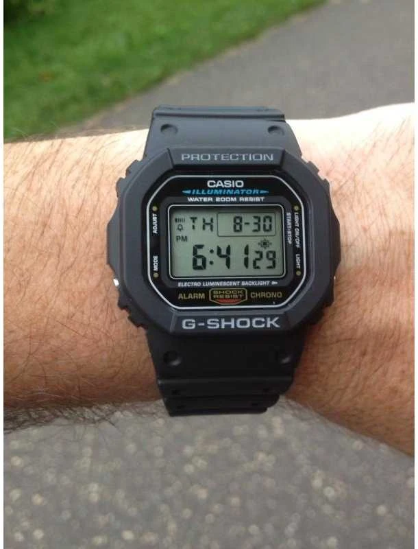 Laikrodis Casio G-Shock DW-5600UE-1ER