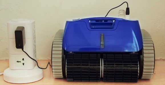 Cf Group CF 200 AKU Automatic Vacuum Cleaner
