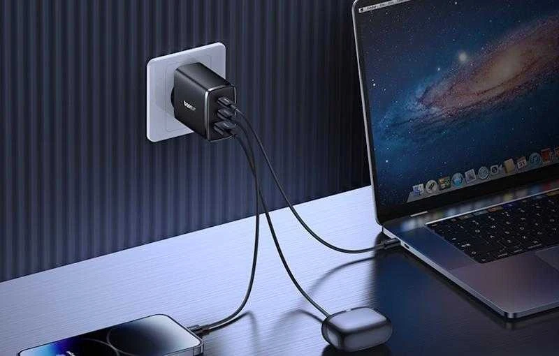 Sieninis įkroviklis Baseus OS-Cube Pro 2xUSB-C + USB, 65W (juodas)