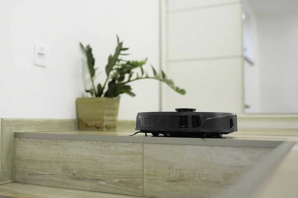 Valymo robotas Concept Solution VR3400