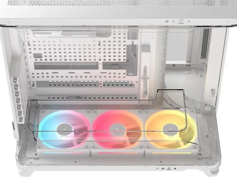 „Corsair AIR 5400 LX-R LINK“ kompiuterio korpusas, vidutinio dydžio bokštas, grūdintas stiklas, RGB®, komplekte yra 3 x 120 mm ventiliatoriai, baltas