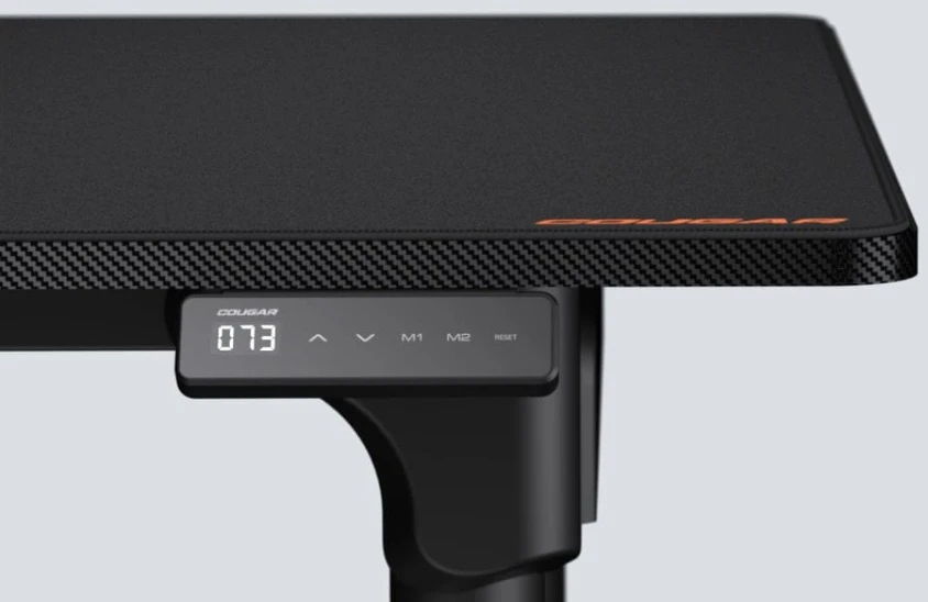 COUGAR E-GRAV 160 elektrinis žaidimų stalas