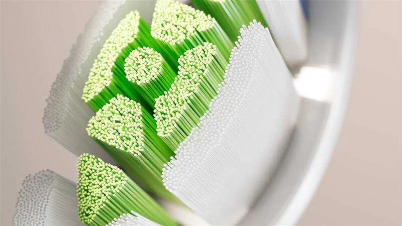 Philips Sonicare Optimal White 4 dalių šepetėlių galvučių pakuotė HX6064/87