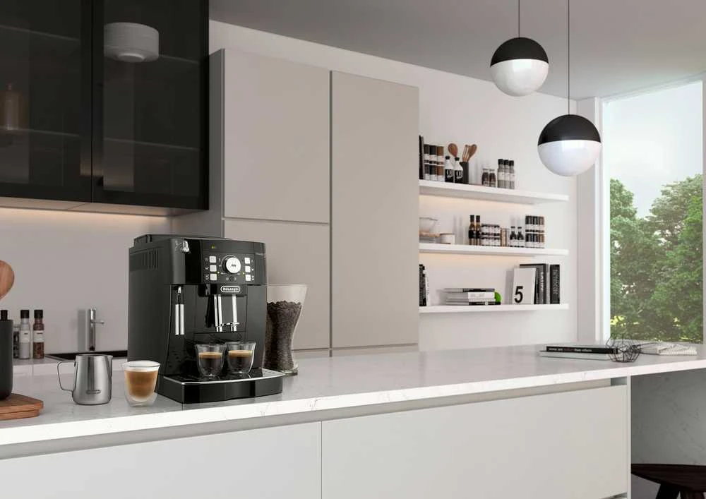 Kavos aparatas Delonghi MAGNIFICA S ECAM 21.117.B