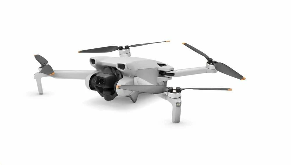 Dronas DJI Mini 3 Fly More Combo (su išmaniuoju pultu)