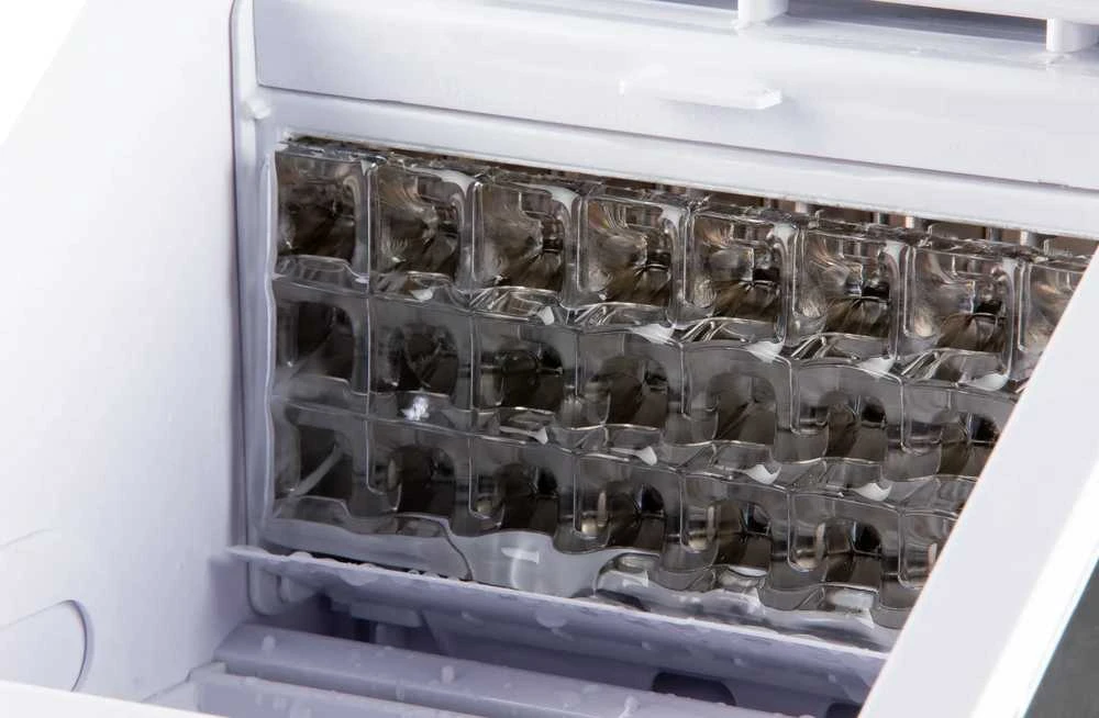 Ledukų gaminimo aparatas Domo DO9301IB, 20 kg/24 h, 3,2 l