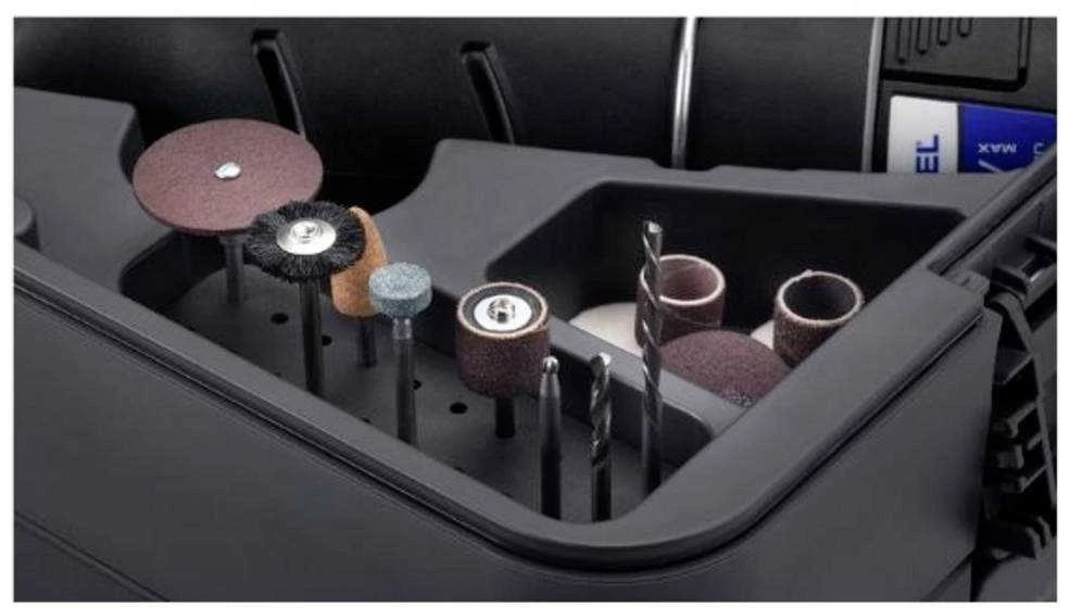 Daugiafunkcis įrankis Dremel 8250-5/65 Platinum, su 5 antgaliais ir 65 priedais