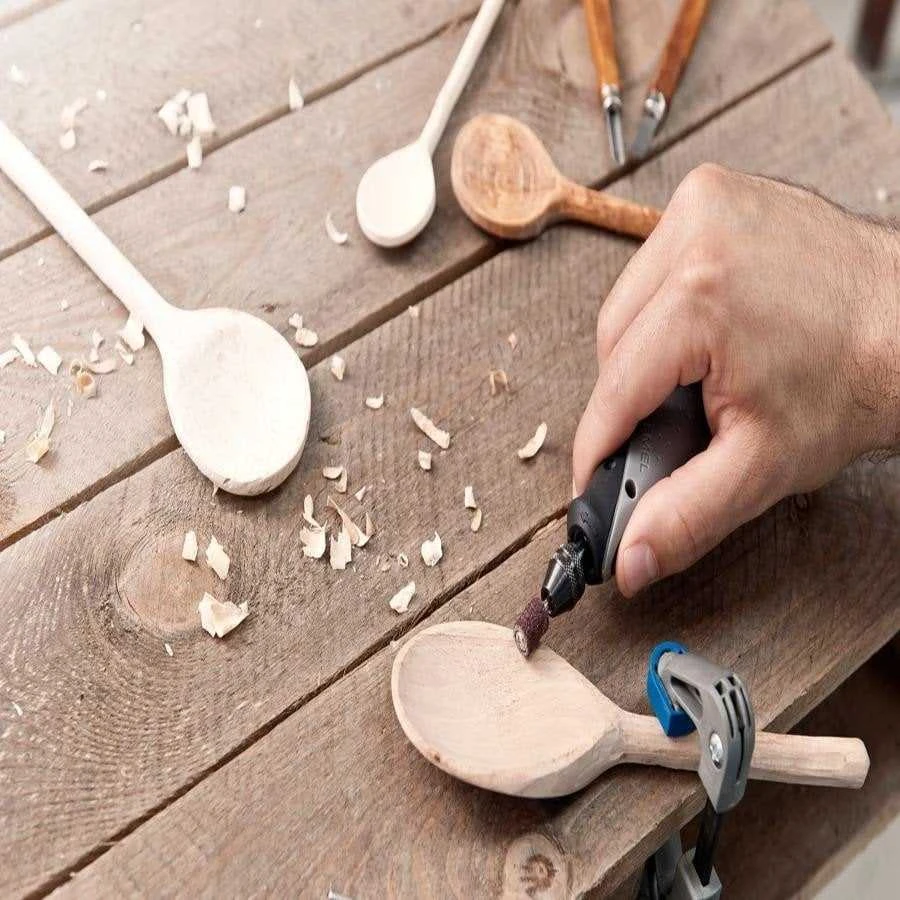 Dremel 2050-15 STYLO multifunkc. įrankis su 15 priedų 9 W
