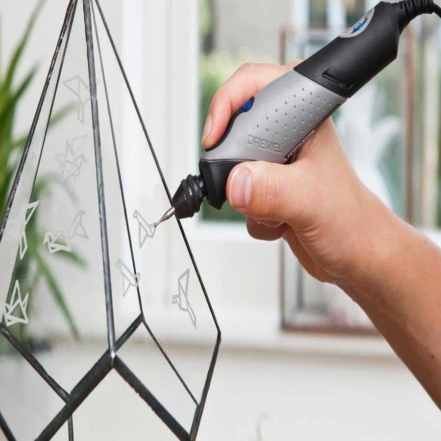 Dremel 2050-15 STYLO multifunkc. įrankis su 15 priedų 9 W
