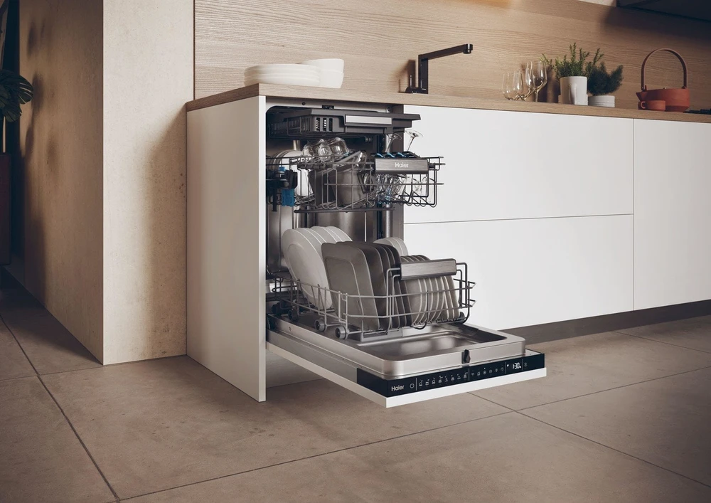 DTV Haier SXI1C3BF2BT-01 I-PRO SHINE SERIES 4 built-in indaplovė, 11 place settings, 45 cm wide