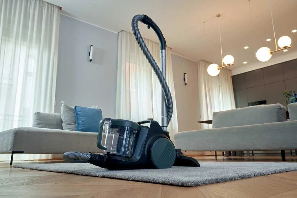 Hoover dulkių siurblys | HP210P 011 HP2 Turbo Move | Be maišelio | Galia 800 W | Dulkių talpa 2,5 l | Urban Juodas