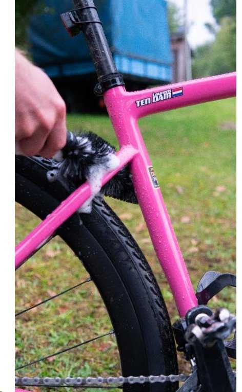 Dynamic Bike Care Kūgio formos dinaminis šepetys