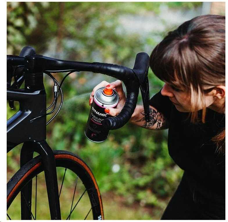 Dynamic Bike Care Apsauginis poliravimo skystis Dynamic Fabulous Finish