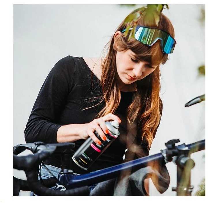 Dynamic Bike Care Apsauginis purškiamas vaškas Dynamic Protective Wax Purškiklis