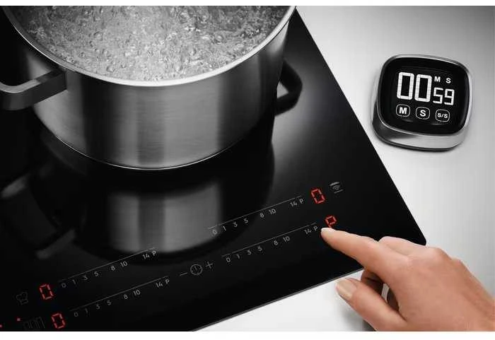 60 cm pločio indukcinė kaitlentė Electrolux CIS62450