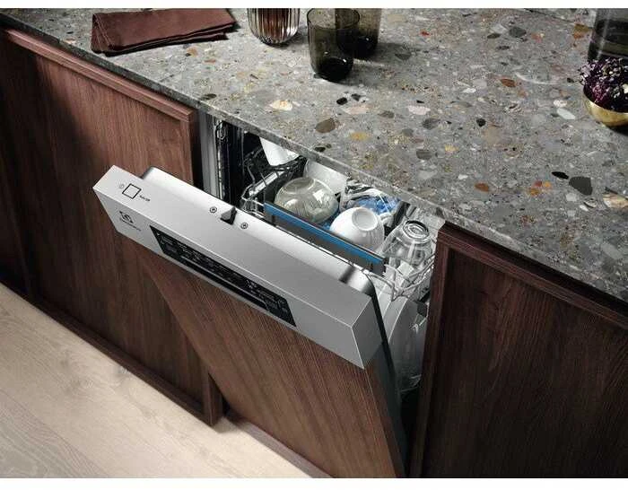 Electrolux EES42210IX indaplovė Pilnai įmontuojamos 9 indaplovės