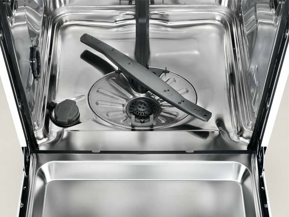 60 cm pločio ner. plieno spalvos laisvai pastatoma indaplovė Electrolux ESA47210SX