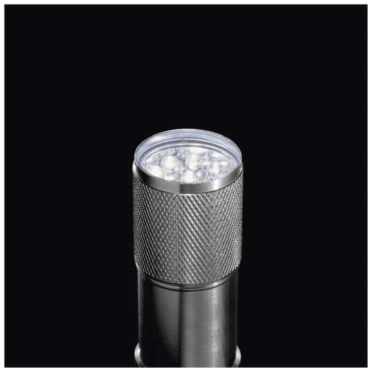 Emos LED rankinis metalinis žibintuvėlis P3848A, 50 lm, 3× AAA, 1 vnt., dėžutėje