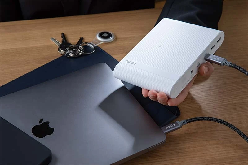 Epico 26800 mAh Powerbank balta