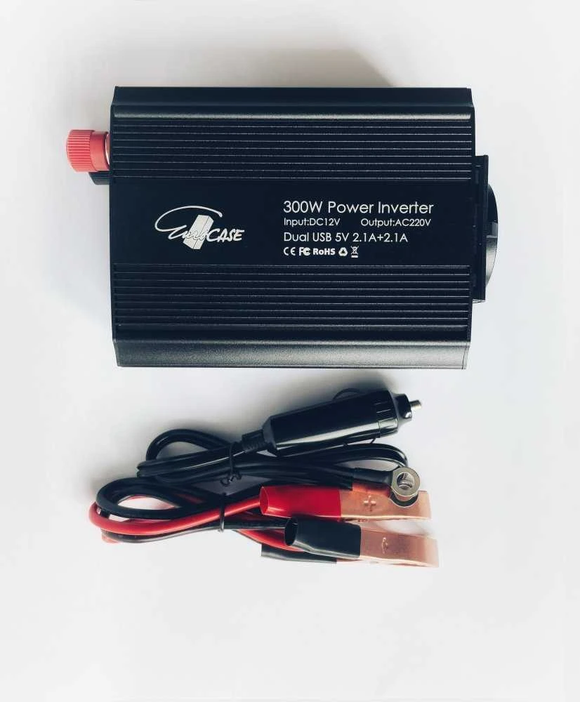 Įtampos keitiklis 12V į 230V su laidais