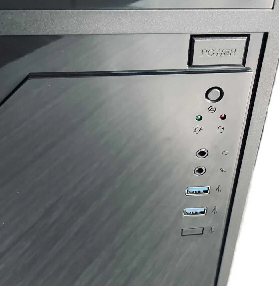 Obudowa EuroCase ML M6-590B