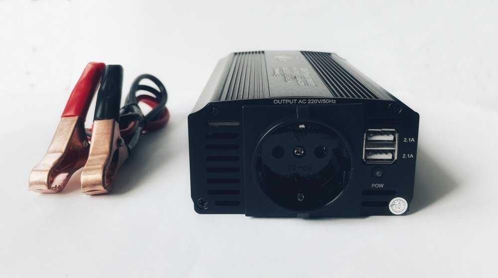 EUROCASE įtampos keitiklis DY-8109-12, AC/DC 12V/230V, 500W, USB