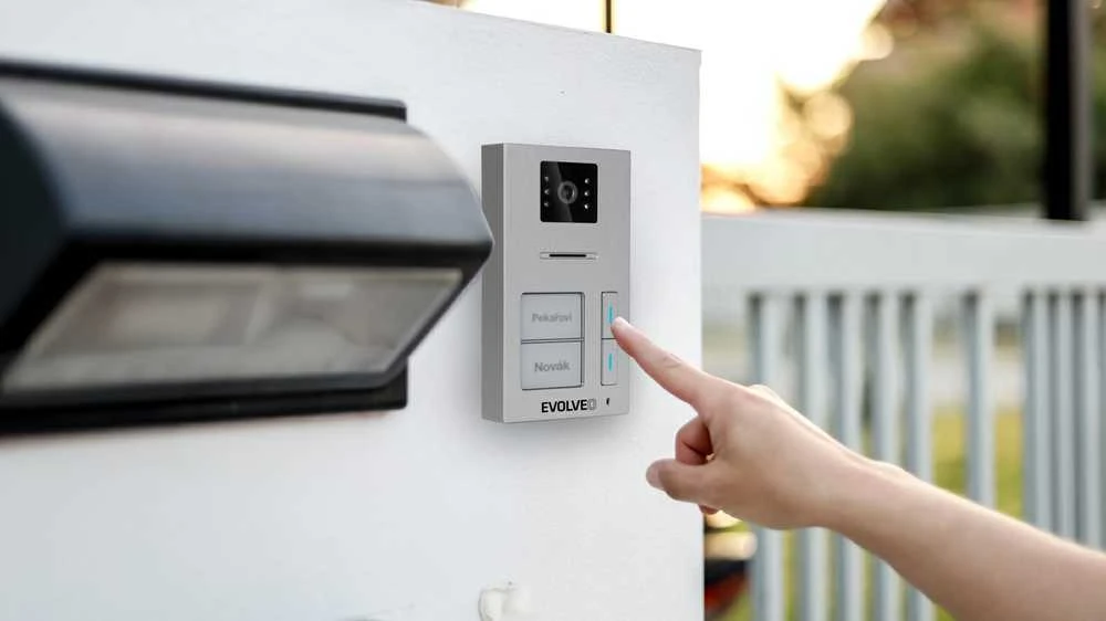 EVOLVEO DoorPhone AP2-2 laidinis vaizdo telefonas dviem butams su programa