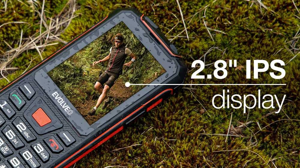Mobilusis telefonas Evolveo StrongPhone W4, atsparus vandeniui, patvarus dviejų SIM kortelių telefonas, juodas-raudonas