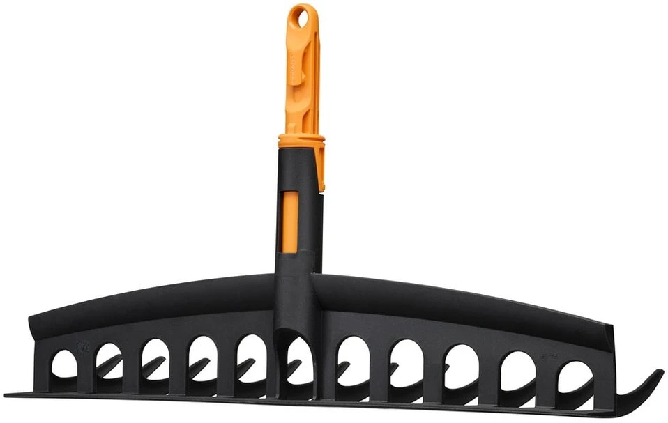 FISKARS UNIVERSALUS SODO GRĖBLYS LAPAMS IR DIRVOS LYGINIMUI, PLASTIKINĖ GALVUTĖ ONECLICK SISTEMAI