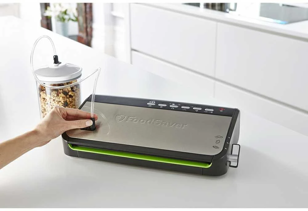 Food Saver Vakuumavimo Aparatas - Foodsaver Ffs005x 0.5 Mbar Juodas Nerūdijančio Plieno