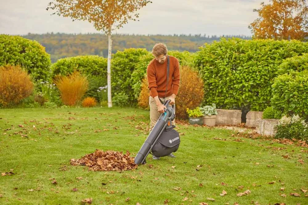 Akumuliatorinis lapų siurblys-pūstuvas Gardena PowerJet Collect Solo; 18 V (be akumuliatoriaus ir pakrovėjo)