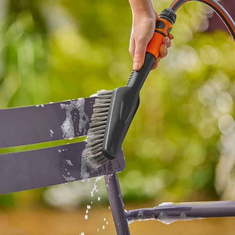 Gardena "Cleansystem" rankinis šepetys "Soft" S, su vandens jungtimi, mažesniems paviršiams