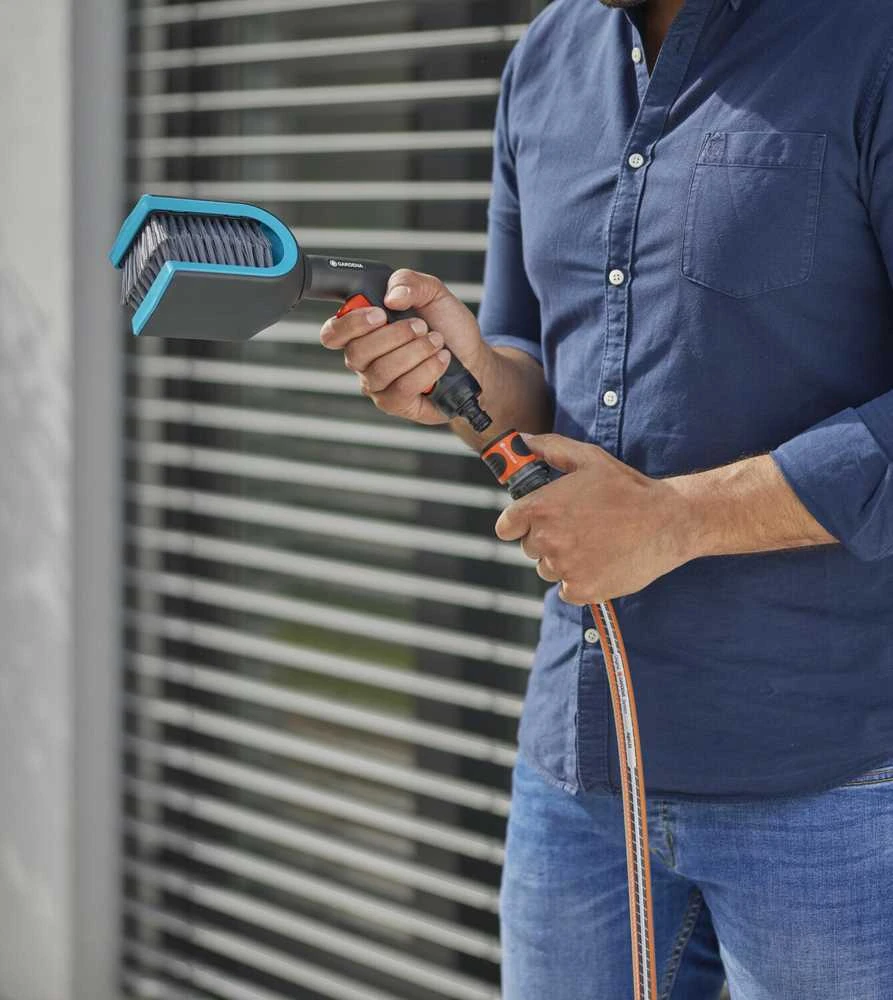 Gardena "Cleansystem" žaliuzių šepetys, jungiamas prie vandens žarnos