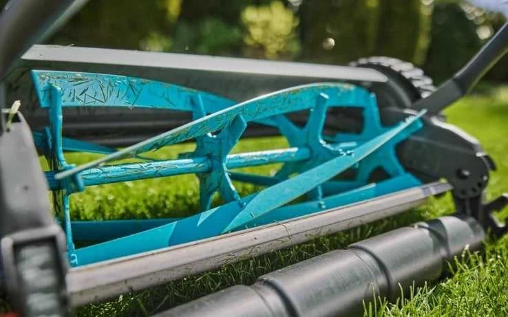 Gardena „Comfort“ rankinė vejapjovė su ritėmis 400 11760-20