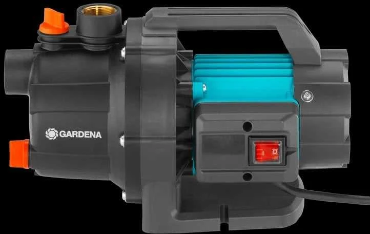 Gardena sodo vandens siurblys 3000 l/val., 600 W, 3,5 m siurbimo rinkinys, Classic 20 m žarna, 09011-47