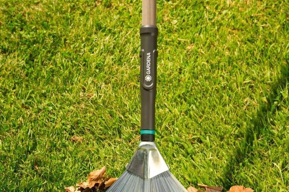 GARDENA PureLine Adjustable Rake