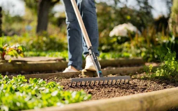 GARDENA PureLine grėblys 36 cm
