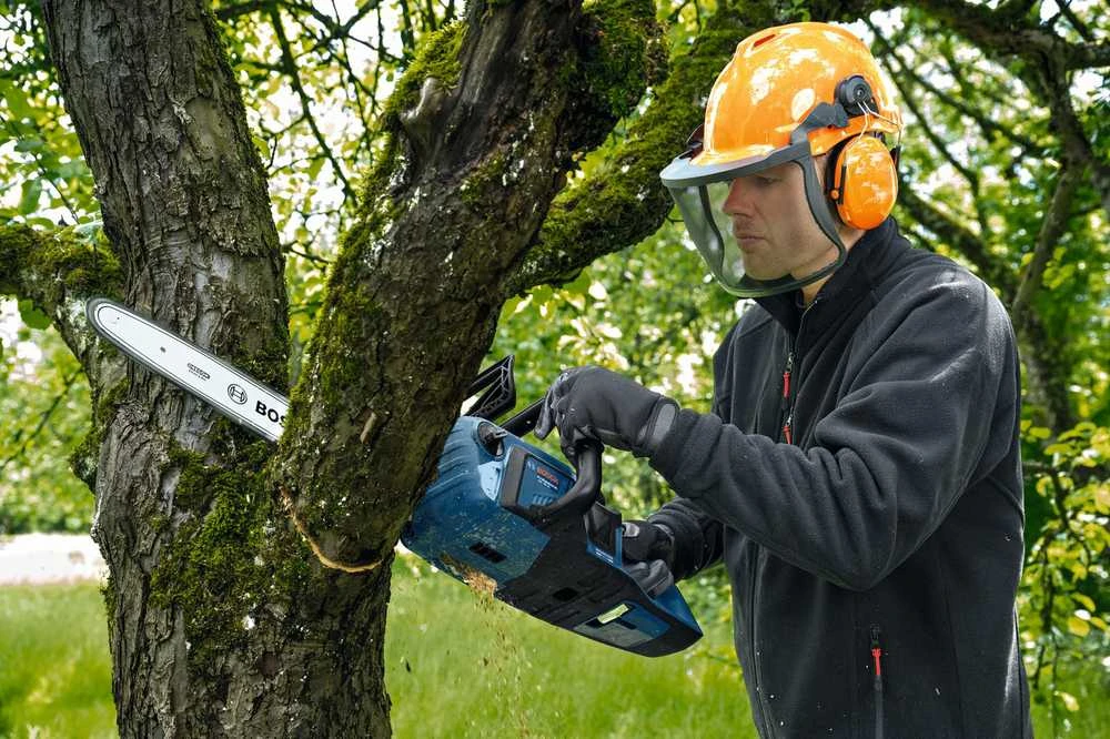 Grandininis pjūklas Bosch GKE 18V-40 Professional, 18 V, be akumuliatoriaus ir kroviklio