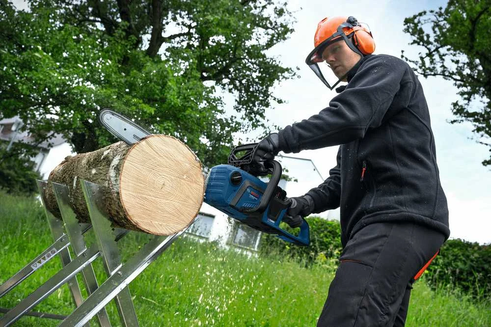 Grandininis pjūklas Bosch GKE 18V-40 Professional, 18 V, be akumuliatoriaus ir kroviklio