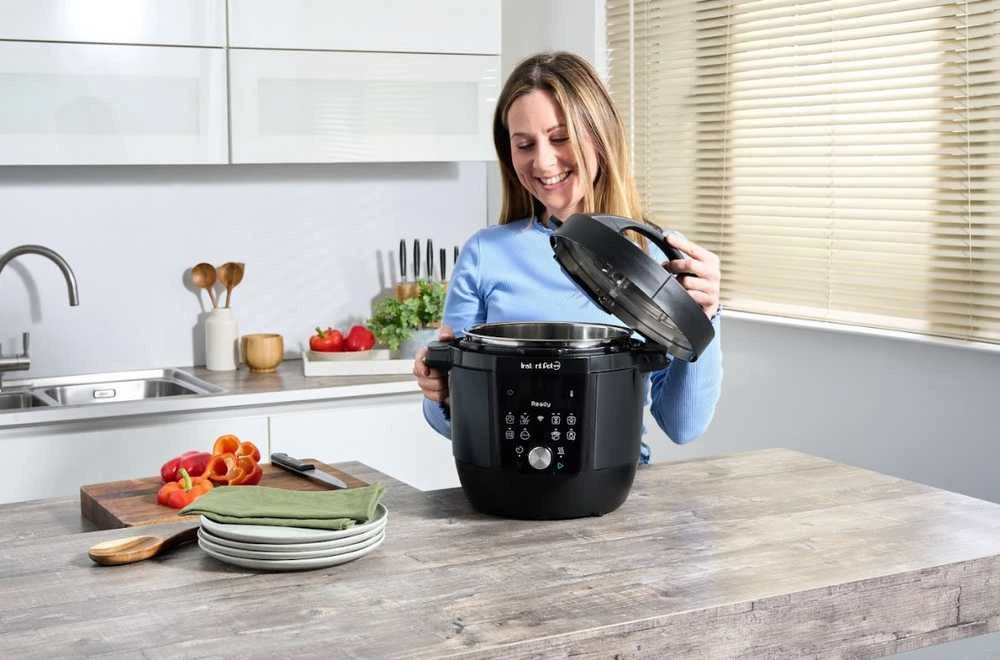Instant Pot daugiafunkcis puodas 9-in-1, 5.7 l, 1000 W, nerūdijantis plienas, RPPC61-BK