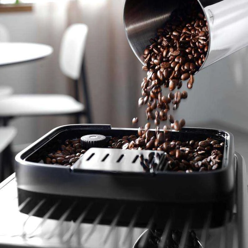 Kavos aparatas Espressomachine DeLonghi Magnifica EVO,titanium/juodas