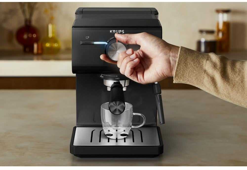 Krups Authentic XP381810 Pusiau automatinis Espresso Kavos aparatas 2 L
