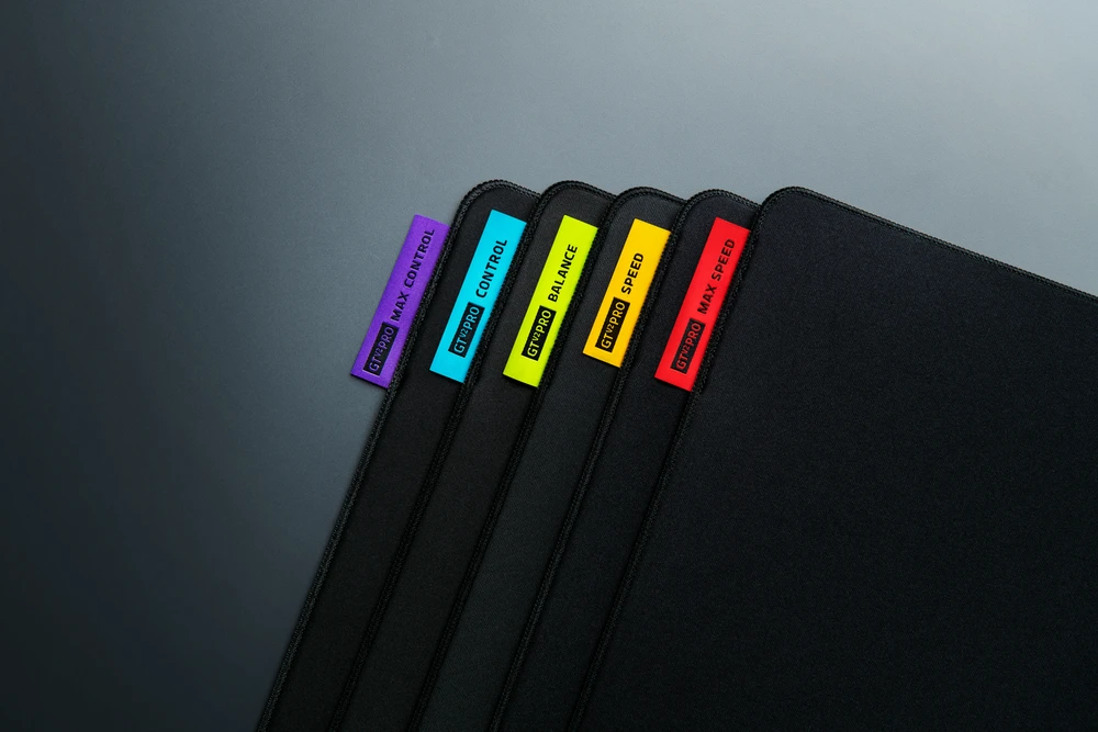 Razer Gigantus V2 Pro Pelės kilimėlis žaidimams, L – Control