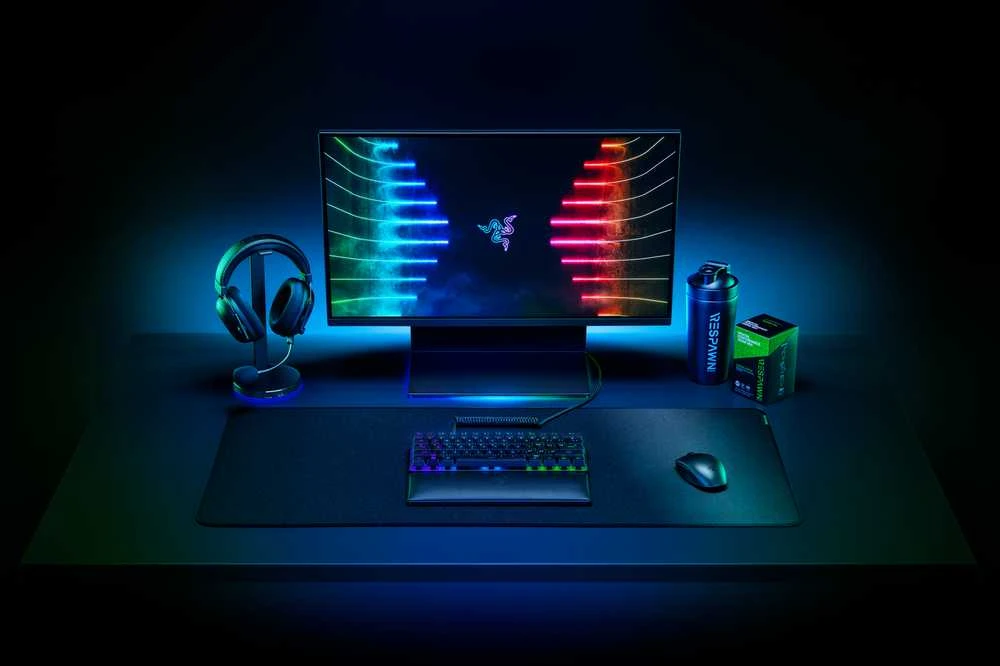 Pelės kilimėlis Razer Strider XXL, Juodos spalvos