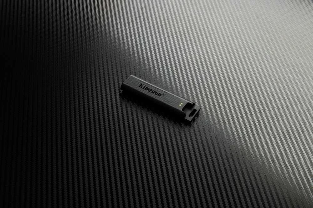 „Kingston“ | USB atmintinė | „DataTraveler Max“ | 256 GB | USB 3.2 Gen 2 Type-C | Juodas