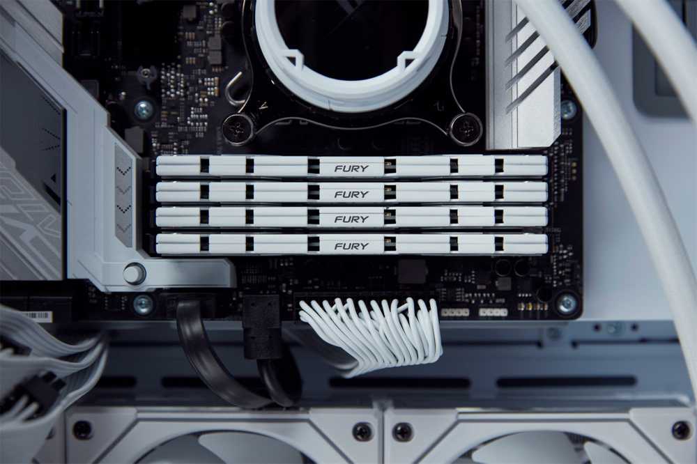 RAM Kingston KF564C32RWK2-32 32GB 6400MT/s DDR5 CL32 DIMM (Kit of 2) FURY Renegade Baltas XMP | Kingstonas