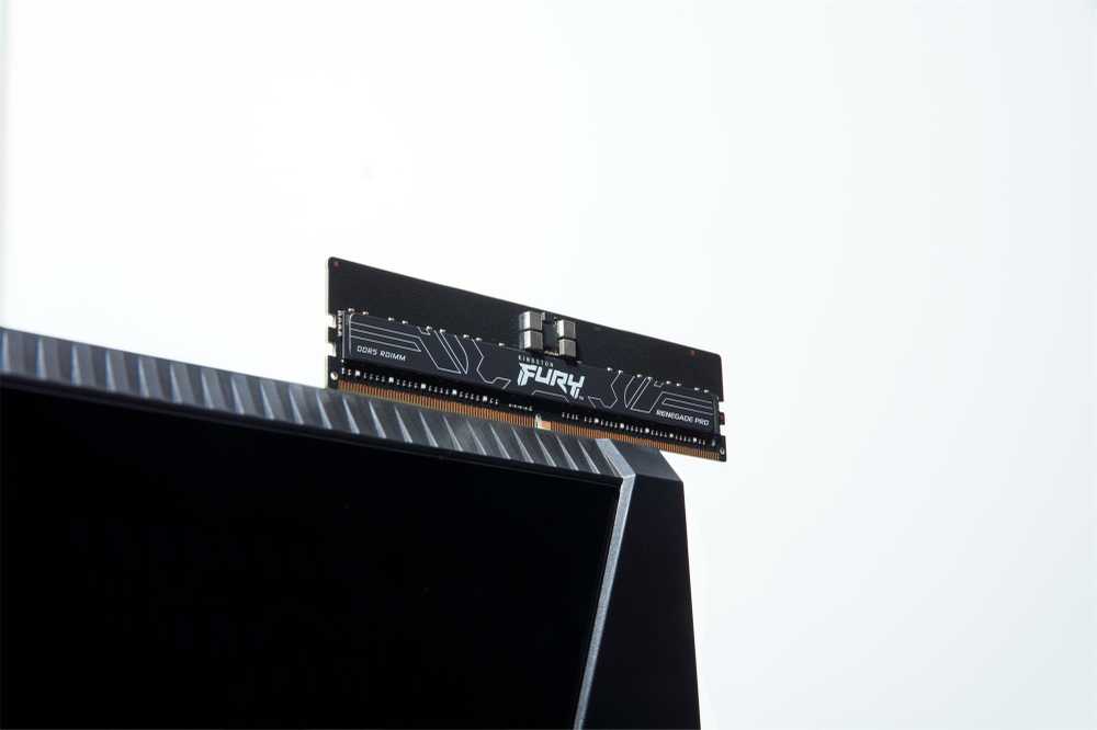 RAM Kingston KF556R36RB-16 16GB 5600MT/s DDR5 ECC Reg CL36 DIMM FURY Renegade Pro XMP | Kingston