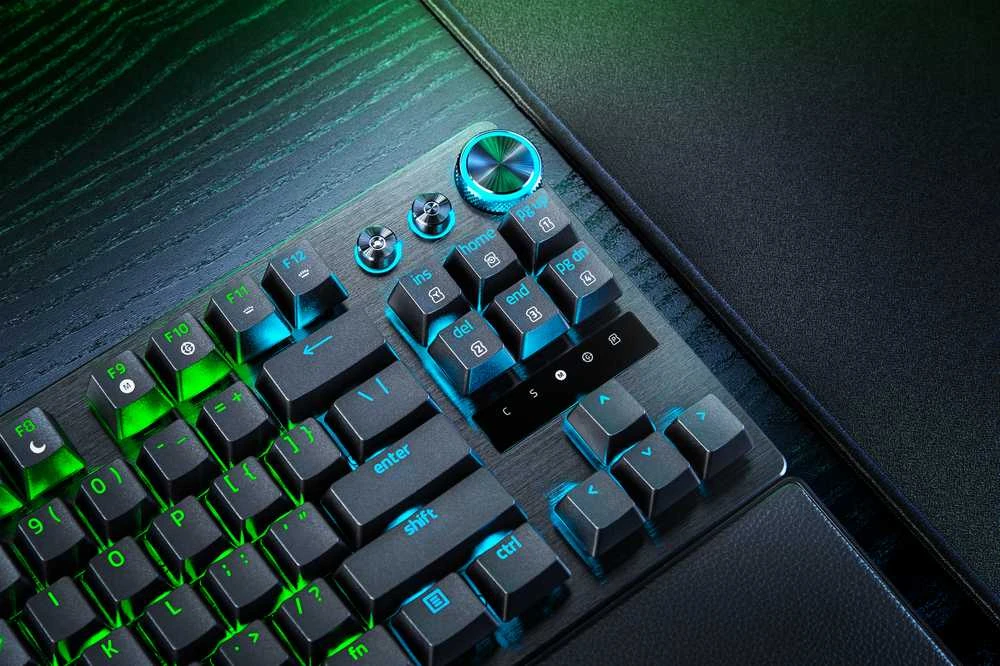 Razer | Huntsman V3 Pro Tenkeyless | RZ03-04980100-R3M1 | Klaviatūra žaidimams | su laidu | US | Analog Optical | Juodas
