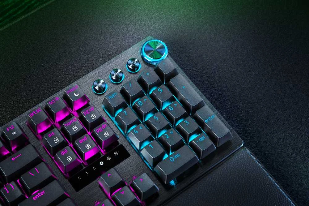 Razer | Huntsman V3 Pro | Klaviatūra žaidimams | su laidu | US | Analog Optical | Juodas